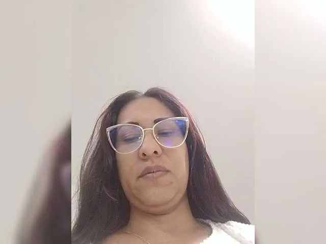 DvaBomja – webcam model profile photo Image 5