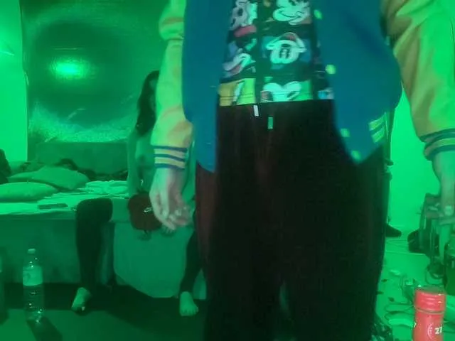 GeminiCode22 – webcam model profile photo Image 10