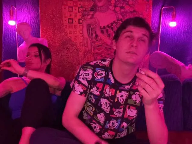 GeminiCode22 – webcam model profile photo Image 7