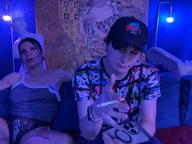 GeminiCode22 – webcam model profile photo Image 8