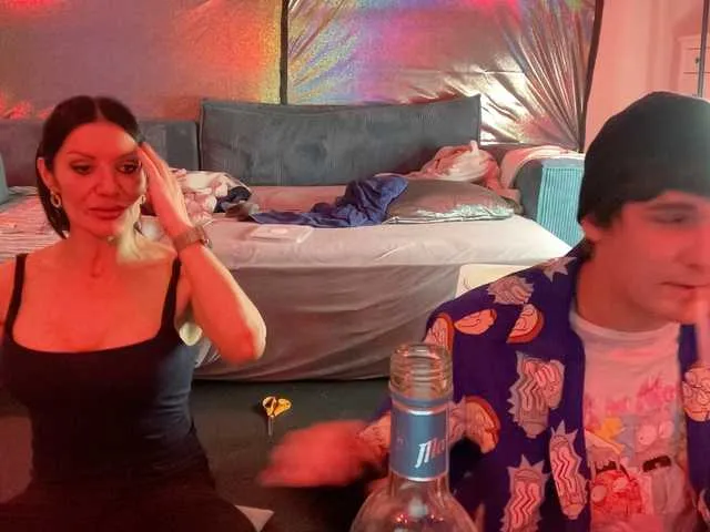 GeminiCode22 – webcam model profile photo Image 9