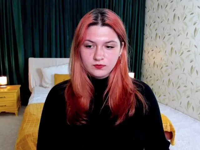 CrimsonDusk – webcam model profile photo