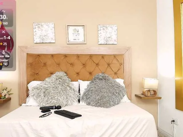 pinkadele – webcam model profile photo Image 7