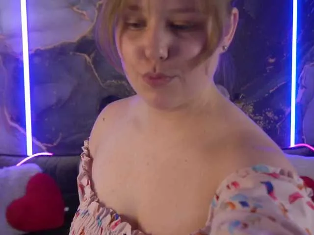 bunnydollstella – webcam model profile photo Image 7