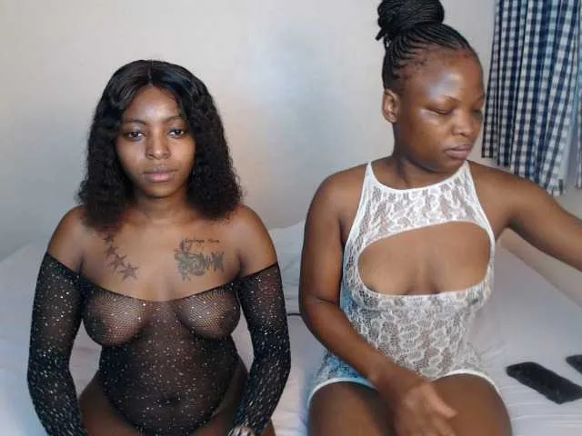 sarariley_ – webcam model profile photo Image 16