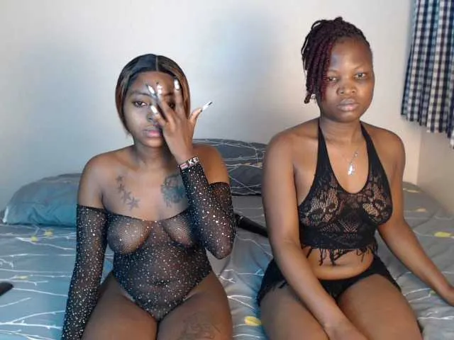 sarariley_ – webcam model profile photo Image 5