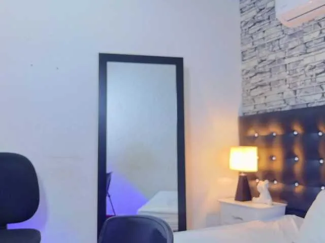 eaglexshani – webcam model profile photo Image 10