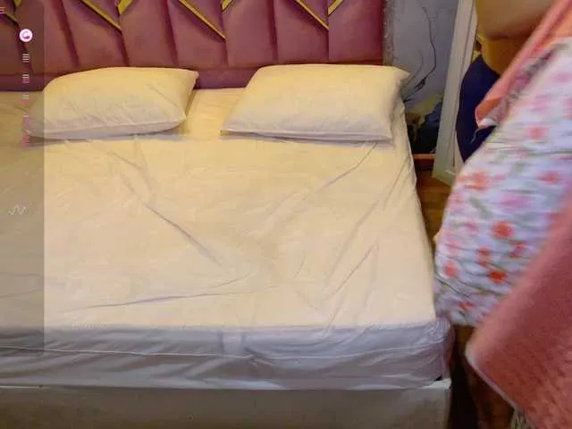 mel1ssamur – webcam model profile photo Image 17