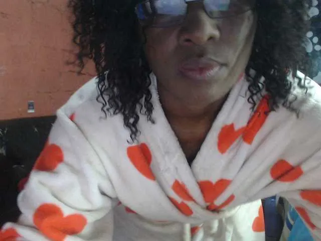 Sonya-reallsugar – webcam model profile photo Image 10