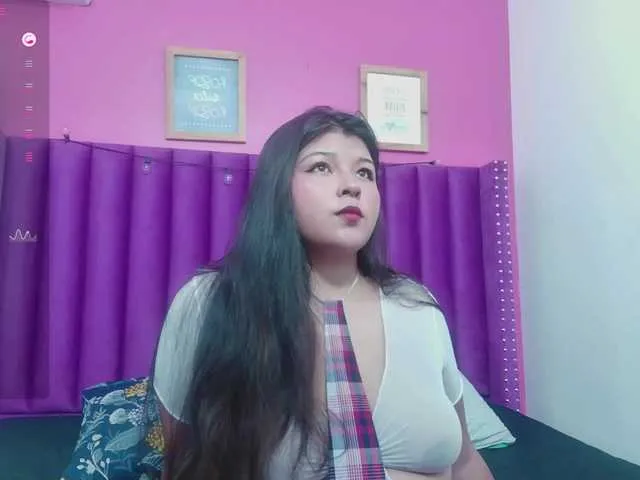 curvyteen – webcam model profile photo