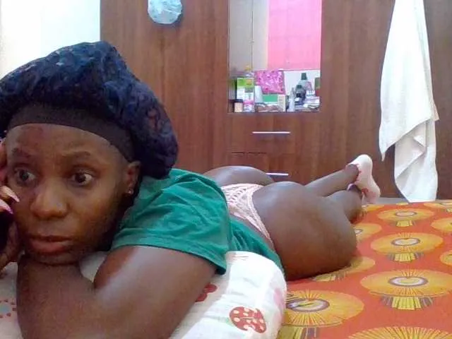 april_ebony18_ – webcam model profile photo Image 14