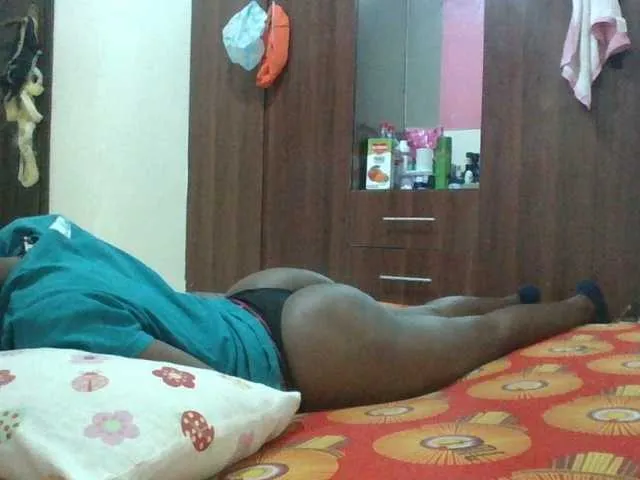april_ebony18_ – webcam model profile photo Image 6