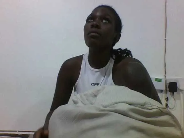 sarah_haggai – webcam model profile photo Image 10