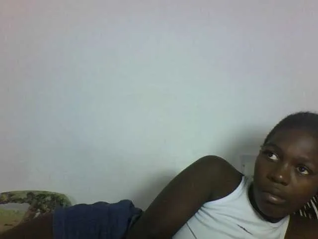 sarah_haggai – webcam model profile photo Image 11