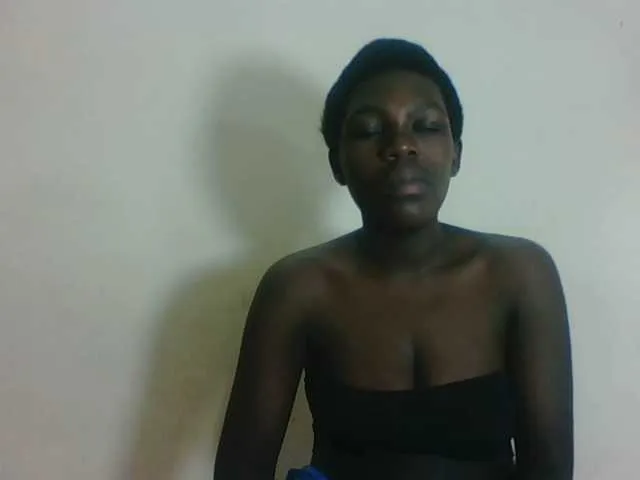 sarah_haggai – webcam model profile photo Image 2