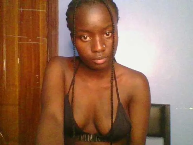 Princess-Dia – webcam model profile photo Image 13