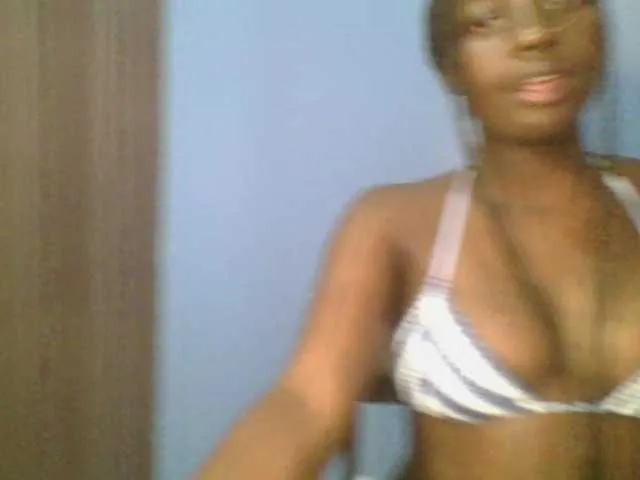 Princess-Dia – webcam model profile photo Image 16