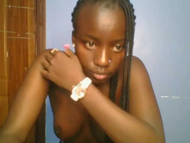 Princess-Dia – webcam model profile photo Image 9