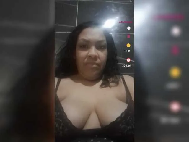 matildamoist – webcam model profile photo Image 12