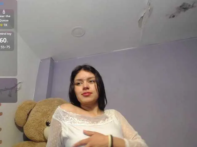 hotchillylovers – webcam model profile photo Image 4