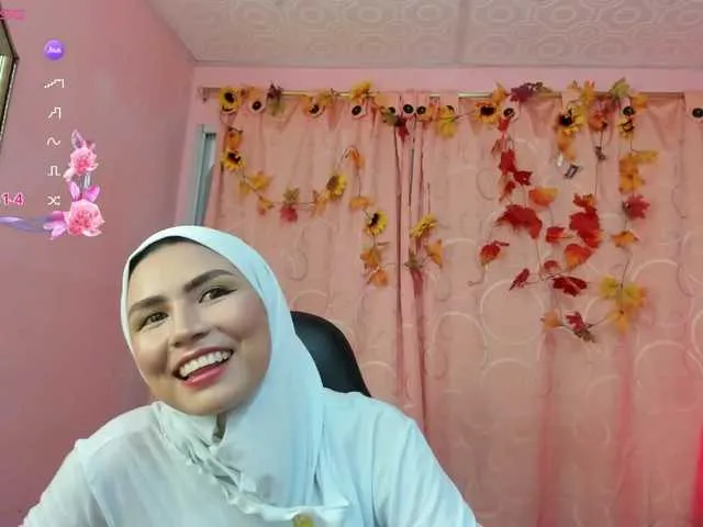 nmarta – webcam model profile photo Image 18
