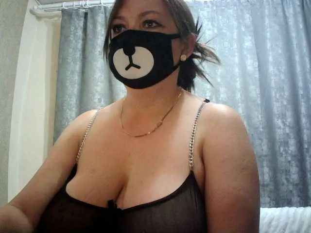 leyre_lerr – webcam model profile photo Image 10