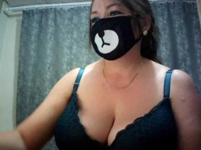 leyre_lerr – webcam model profile photo Image 15