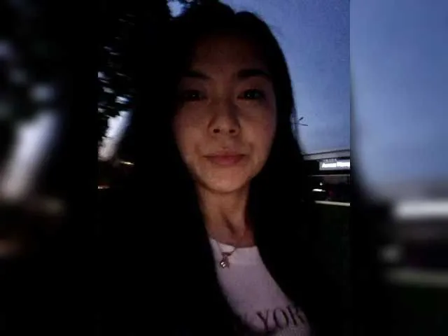 ALISE8881 – webcam model profile photo Image 8