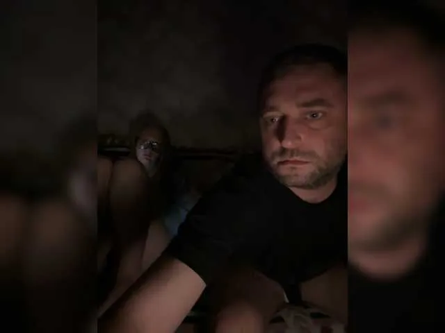 mia_wetts – webcam model profile photo Image 4