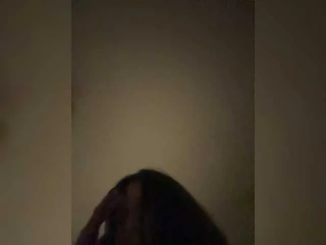 ALISE8881 – webcam model profile photo Image 6