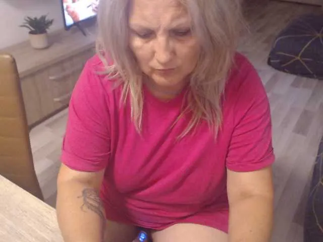 DivineBlond Image 10