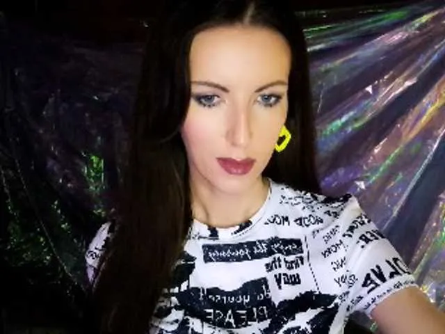 your_dolls – webcam model profile photo Image 5