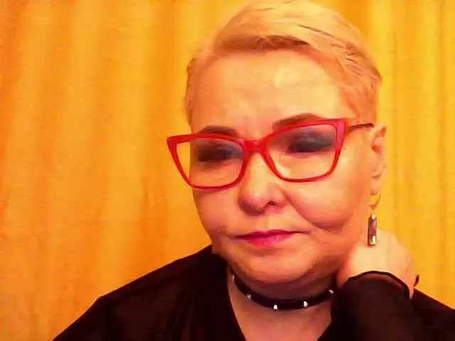 -Miray- – webcam model profile photo Image 2