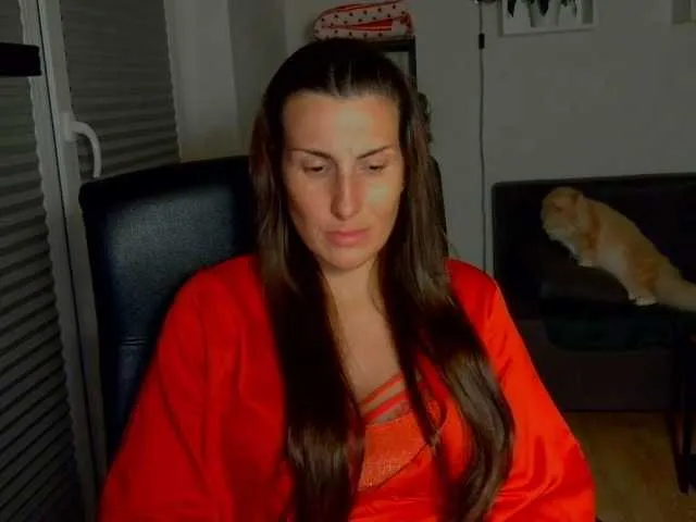 peachbrii – webcam model profile photo Image 9