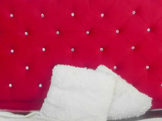 biancastrongg – webcam model profile photo Image 19