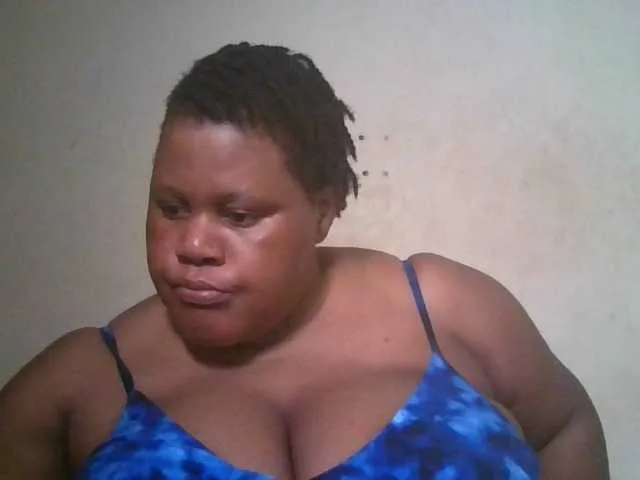 Cat-Bars69 – webcam model profile photo Image 5