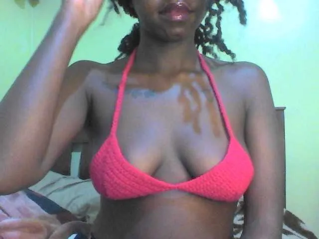 bigclit_luisa – webcam model profile photo Image 8