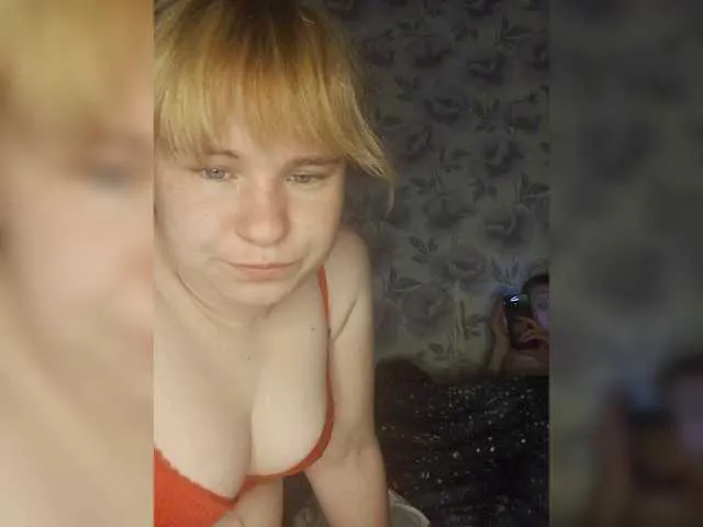 bunnydollstella – webcam model profile photo Image 13