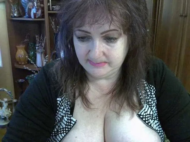 Sexycikas – webcam model profile photo Image 2