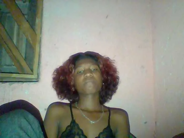 yourmilf69 – webcam model profile photo Image 6