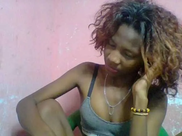 yourmilf69 – webcam model profile photo Image 7