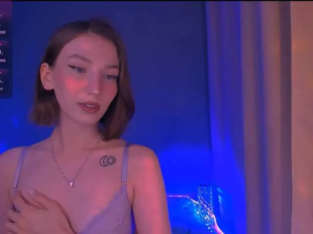 Naughty-Mailey – webcam model profile photo Image 7