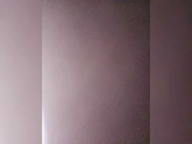 EmmiHot Image 12