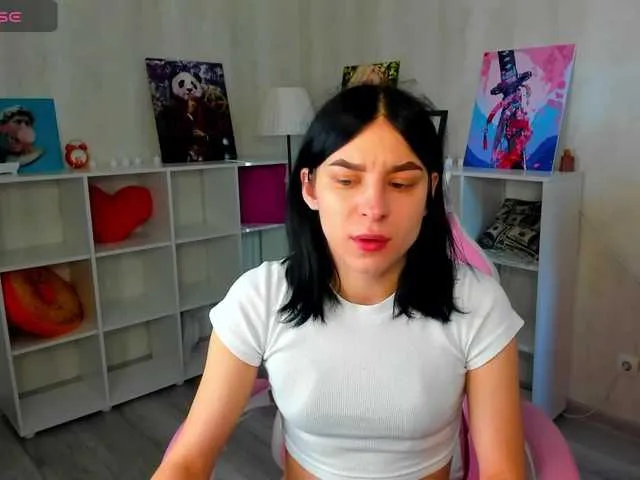 MurkaLux – webcam model profile photo Image 2