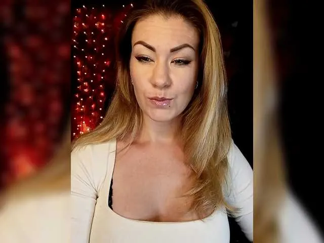 GeminiCode22 – webcam model profile photo Image 10