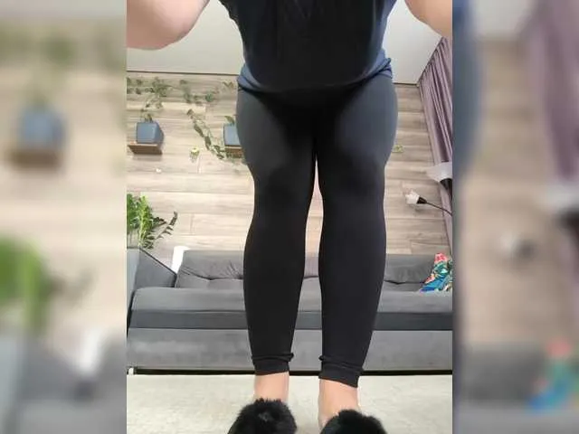 WhoreRobot – webcam model profile photo Image 15