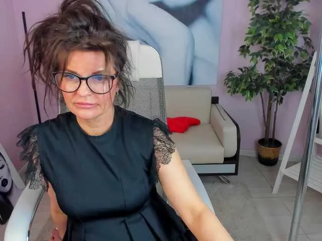 GeminiCode22 – webcam model profile photo Image 10