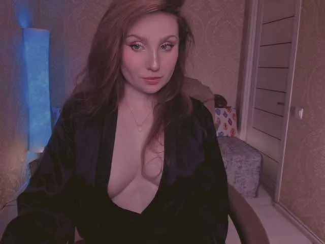 korinaluvv – webcam model profile photo Image 8