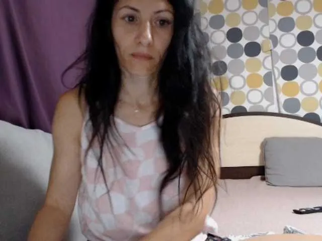 pinkadele – webcam model profile photo Image 14