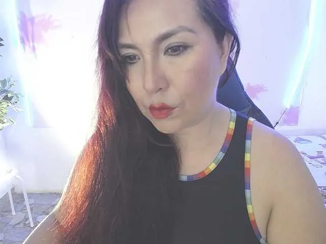 Evelyn-mature19 Image 17